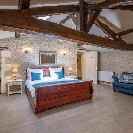 Domaine Chez Les Rois Nocleg ze śniadaniem Berneuil (Charente)